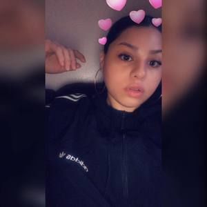 Meet your Posher, Lorena